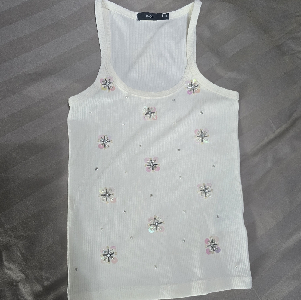 White Floral Embellished Tank Top